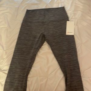 Lululemon leggings size 12 28” full length to ankle never worn still with tags